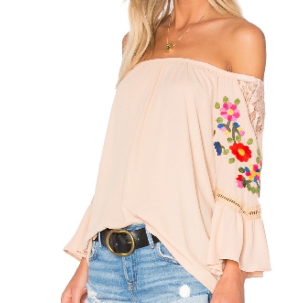 VaVa off shoulder blouse